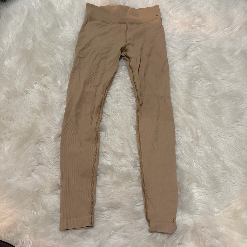 Guess tan ribbed leggings size S‎